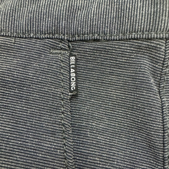 Billabong Men's Gray Shorts Size 32 - Picture 5 of 11